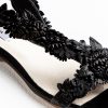 L'amazone Pièce unique Flat black leather sandal